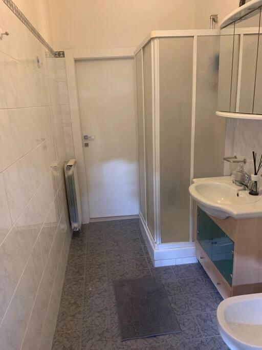 Appartamento Centralissimo Elegante Terni Exterior foto